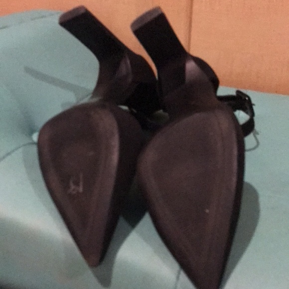 Black point strap heels - Picture 4 of 6